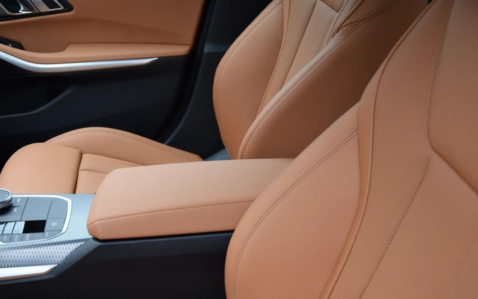 BMW Seria 3 cena 214900 przebieg: 5000, rok produkcji 2022 z Świątniki Górne małe 436